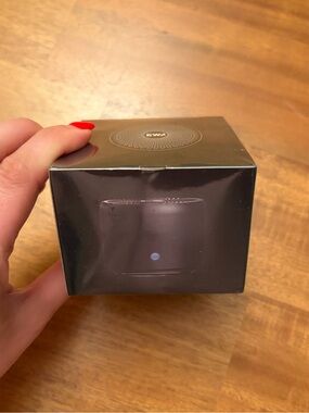 Compact Portable Bluetooth Speaker - Black